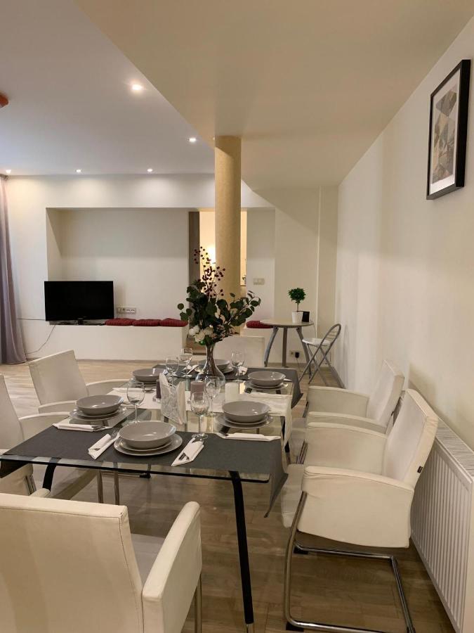 Old Town Apartment With Private Elevator Ρίγα Εξωτερικό φωτογραφία